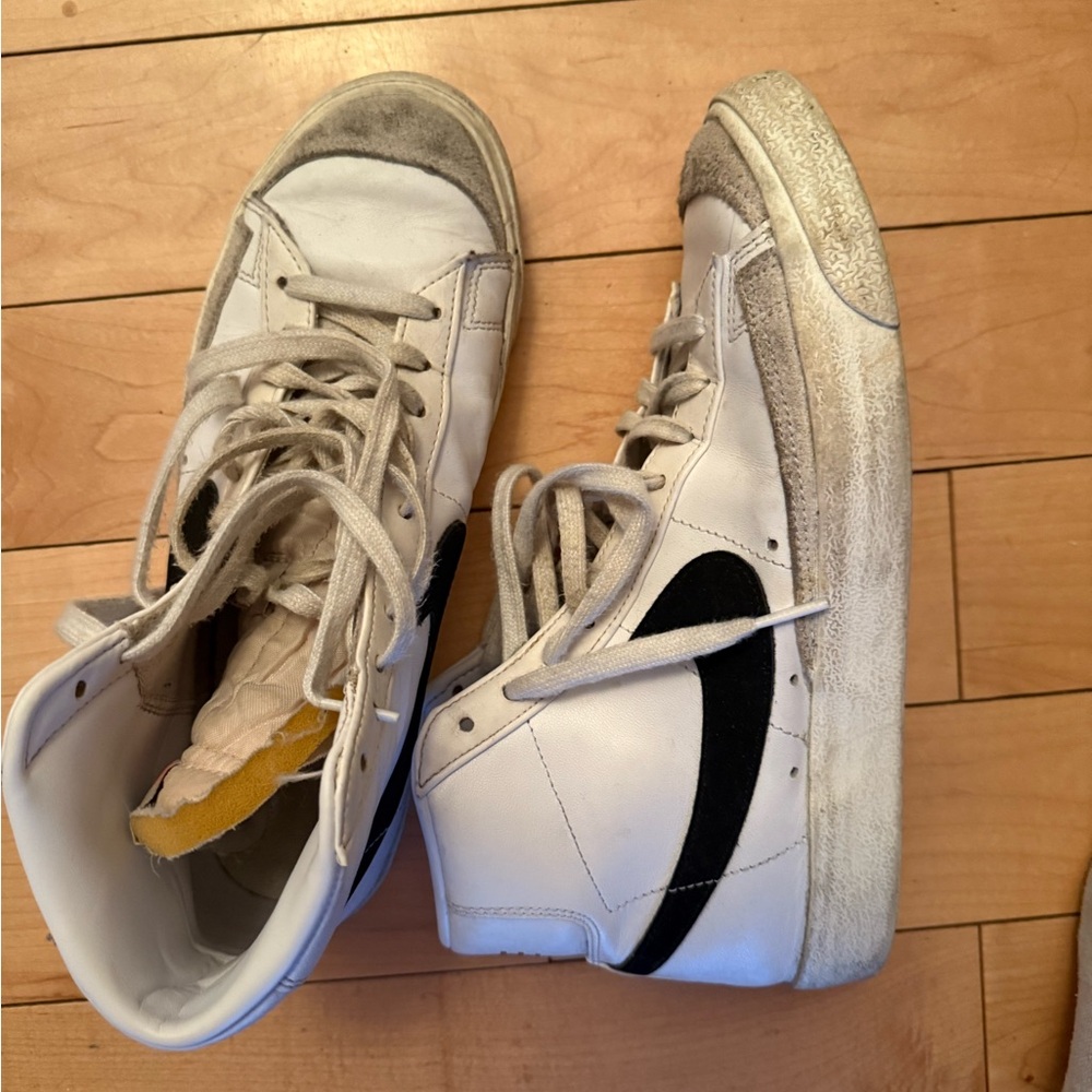 Nike White and Black Athletic Shoes